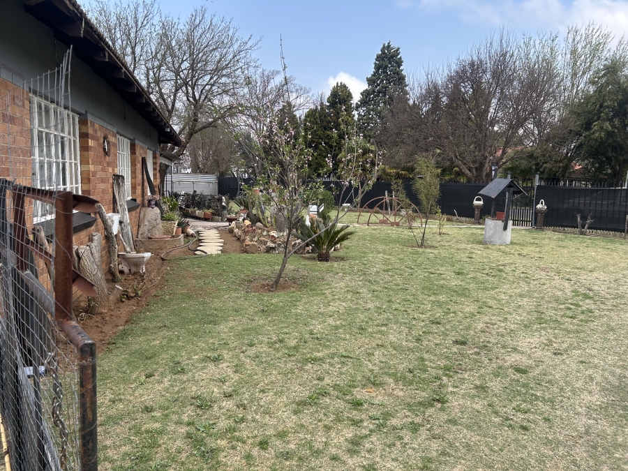 3 Bedroom Property for Sale in Vierfontein Free State